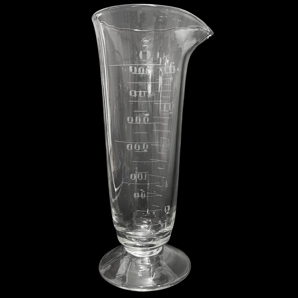 Antique 1900s Whitall Tatum Co Apothecary Glass Beaker - Etched Graduated 600cc